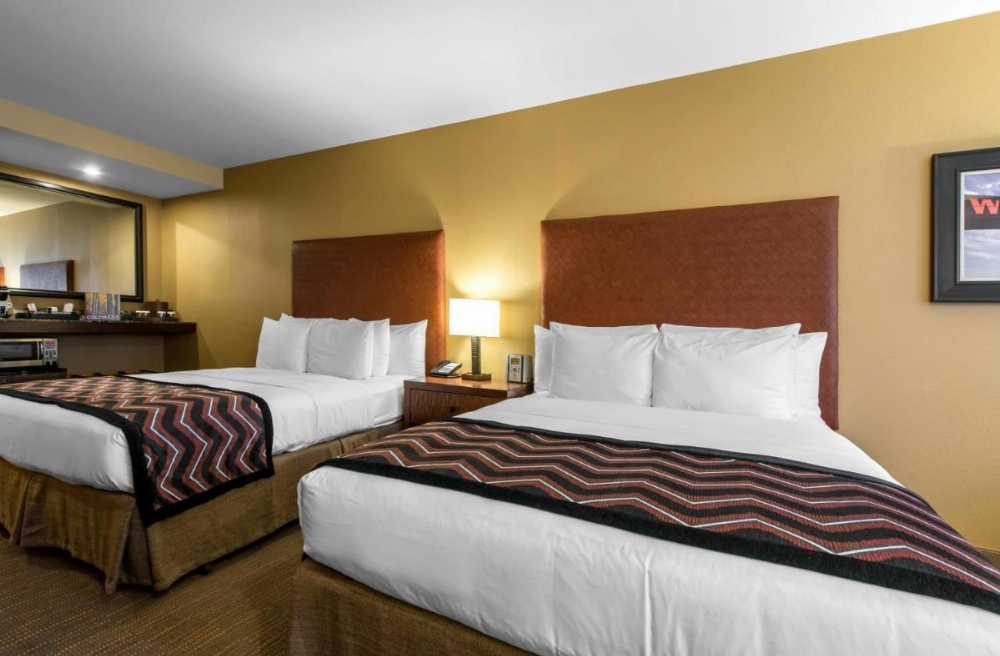 The Golden Hotel, Ascend Hotel Collection Image 7